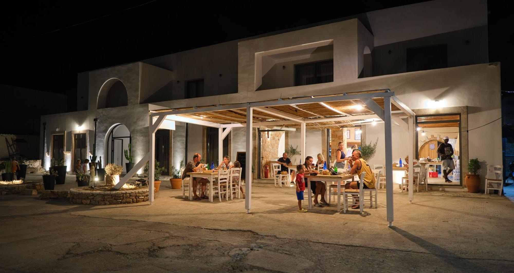 Eden Kythira Hotel Diakofti Exterior foto